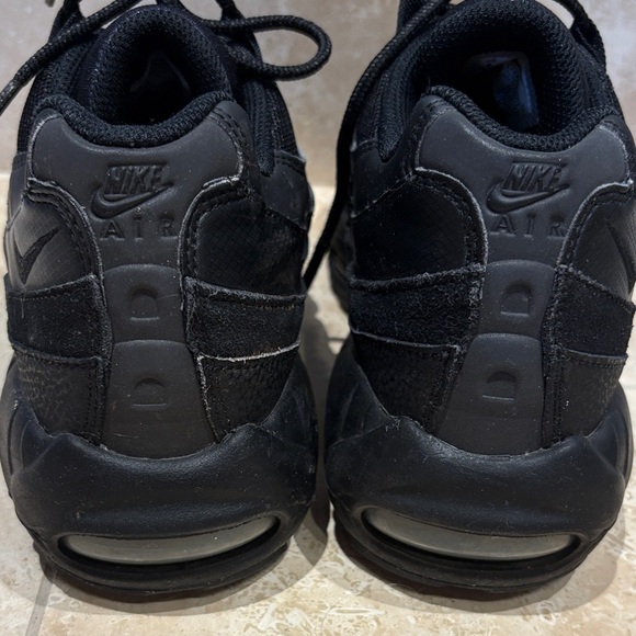 Nike Men's Triple Black Air Max Sneakers - Picture 4 of 5